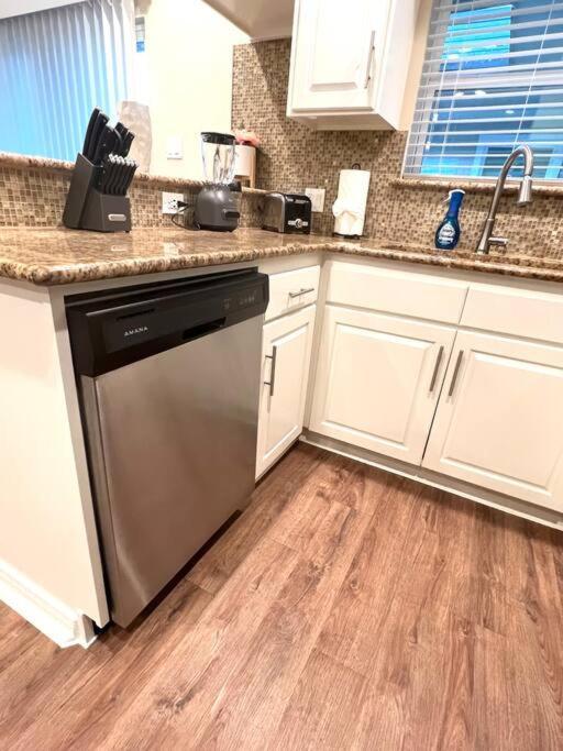 Lovely 2 Bedroom/2 Bath Houston, Heights/Galleria Zewnętrze zdjęcie