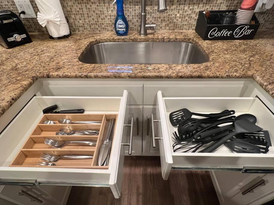 Lovely 2 Bedroom/2 Bath Houston, Heights/Galleria Zewnętrze zdjęcie